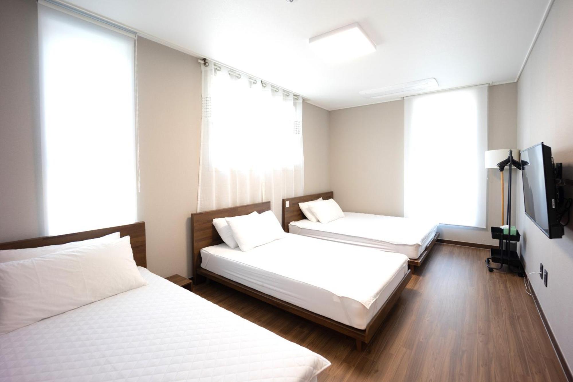Incheon Airport Guest House King Buitenkant foto