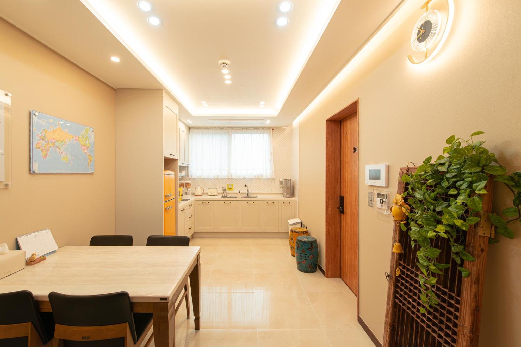 Incheon Airport Guest House King Buitenkant foto