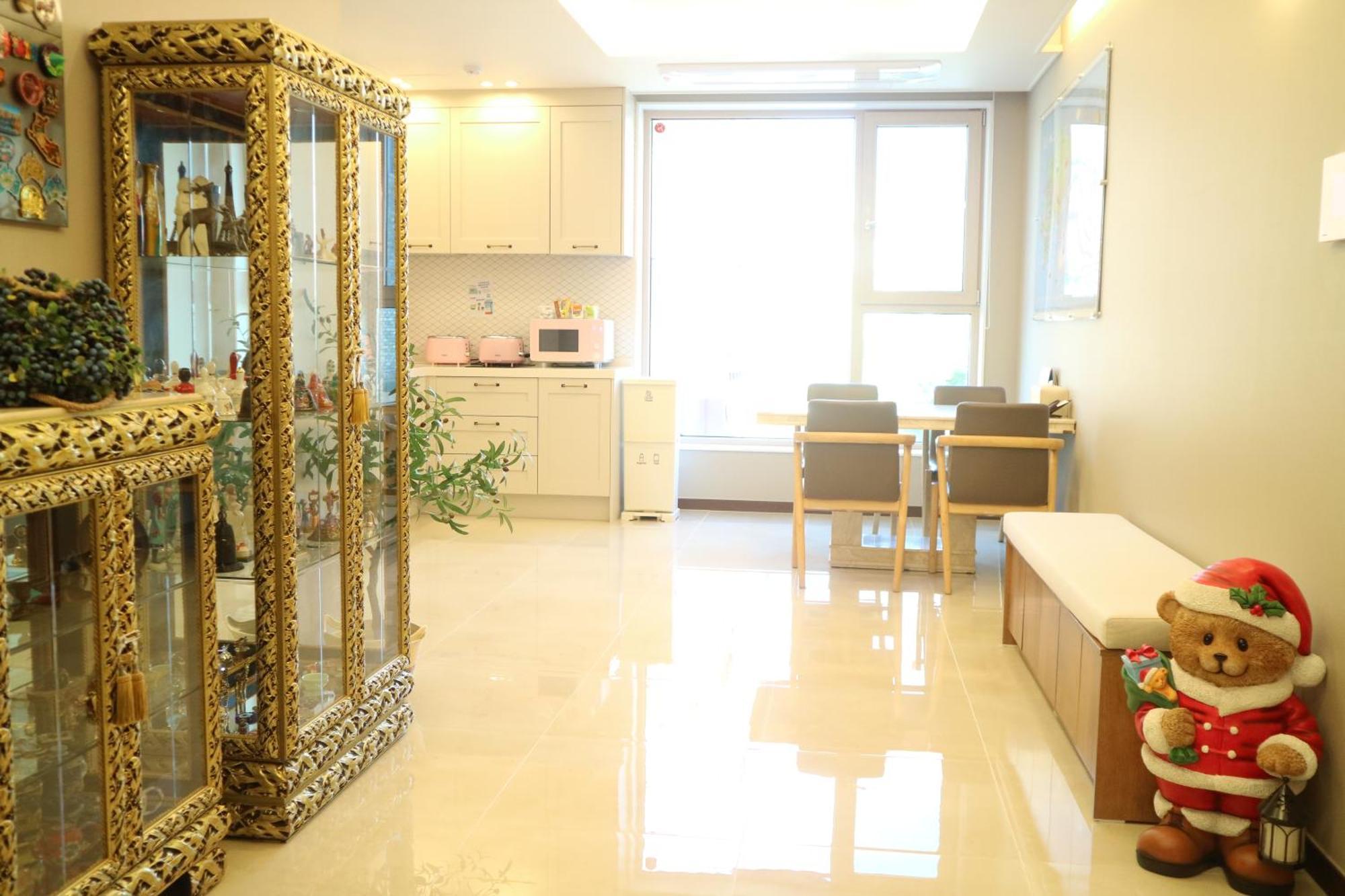 Incheon Airport Guest House King Buitenkant foto